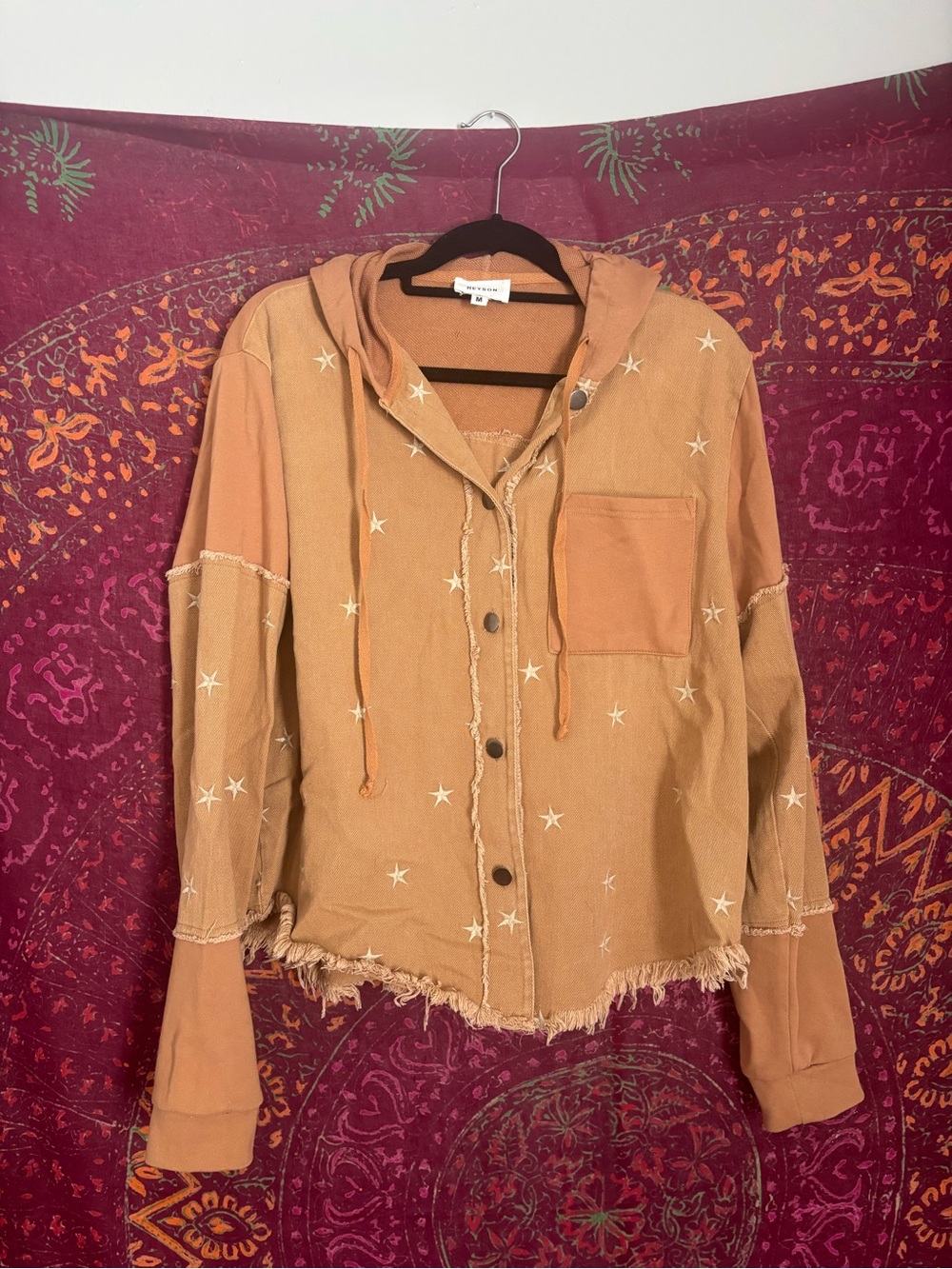 Heyson Star-Accent Hooded Jacket in Light Tan